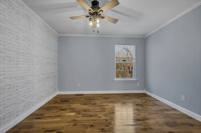 1546 Old Charlotte Pike, Pegram, TN 37143