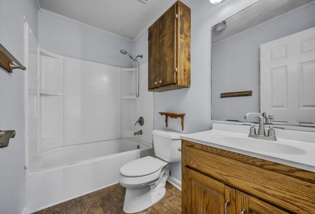 1546 Old Charlotte Pike, Pegram, TN 37143