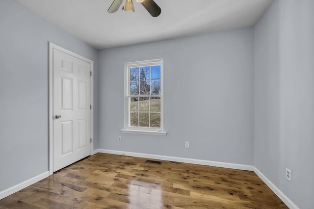 1546 Old Charlotte Pike, Pegram, TN 37143