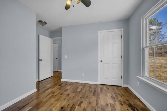 1546 Old Charlotte Pike, Pegram, TN 37143