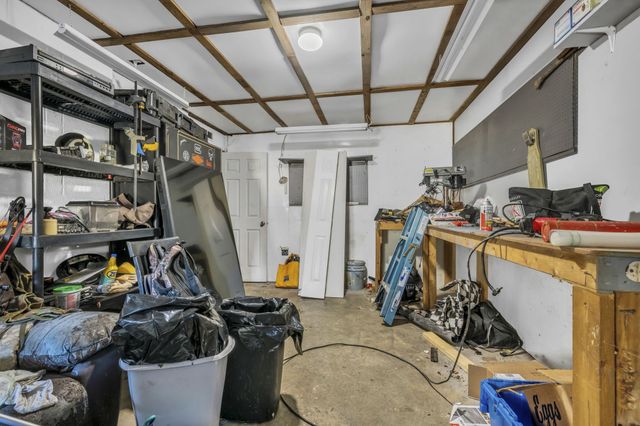 1546 Old Charlotte Pike, Pegram, TN 37143