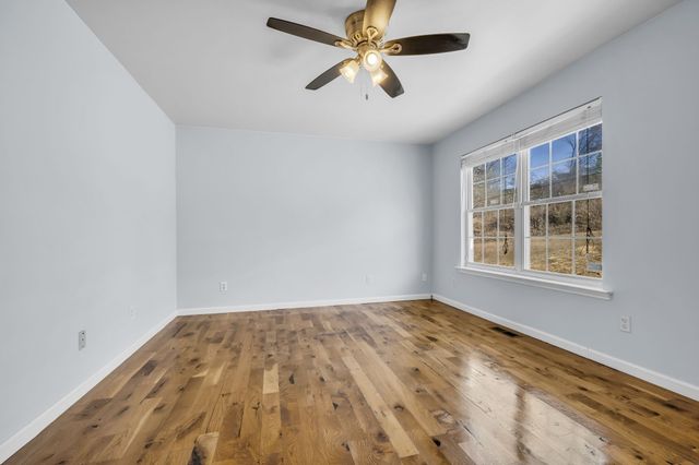 1546 Old Charlotte Pike, Pegram, TN 37143