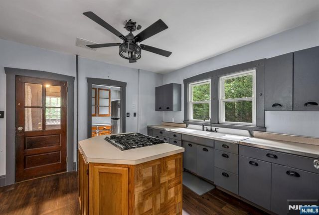 1150 Margaret Street, Teaneck, NJ 07666