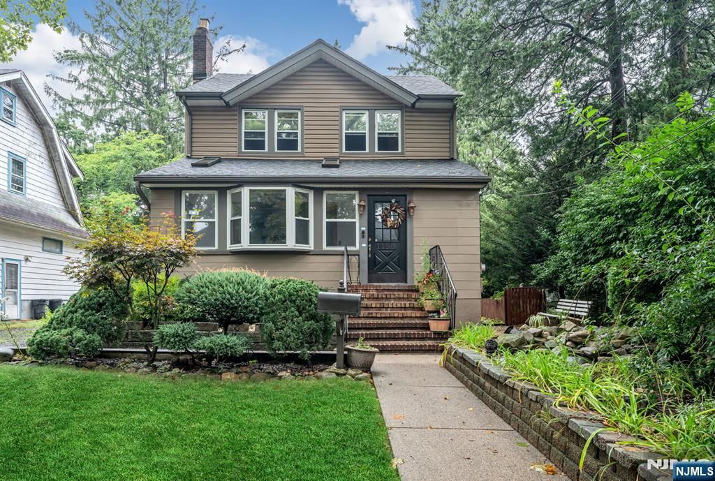 1150 Margaret Street, Teaneck, NJ 07666