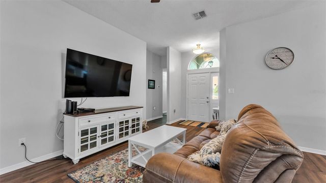 5823 COCKATIEL COURT, Lakeland, FL 33809