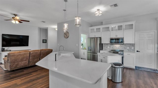 5823 COCKATIEL COURT, Lakeland, FL 33809
