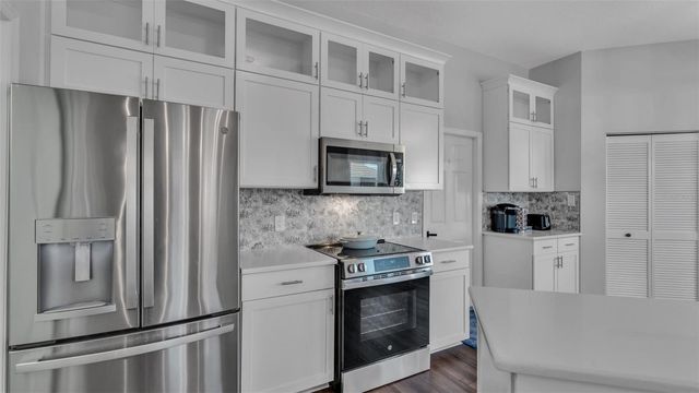 5823 COCKATIEL COURT, Lakeland, FL 33809