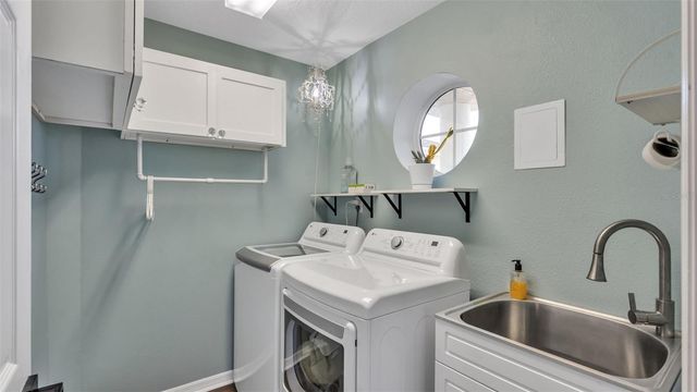 5823 COCKATIEL COURT, Lakeland, FL 33809