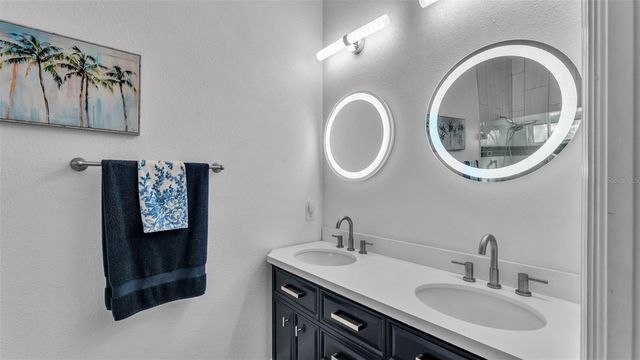 5823 COCKATIEL COURT, Lakeland, FL 33809