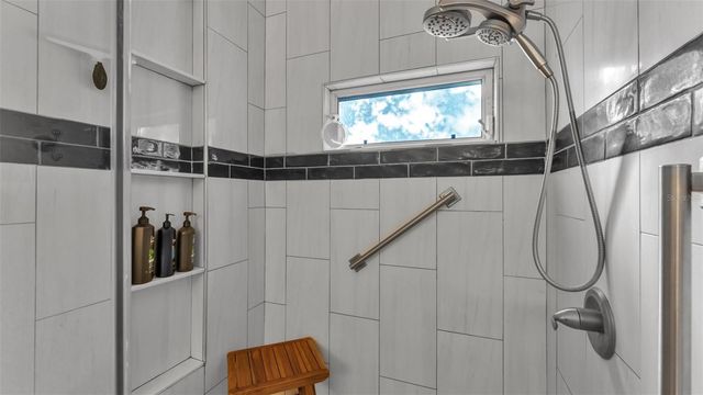 5823 COCKATIEL COURT, Lakeland, FL 33809