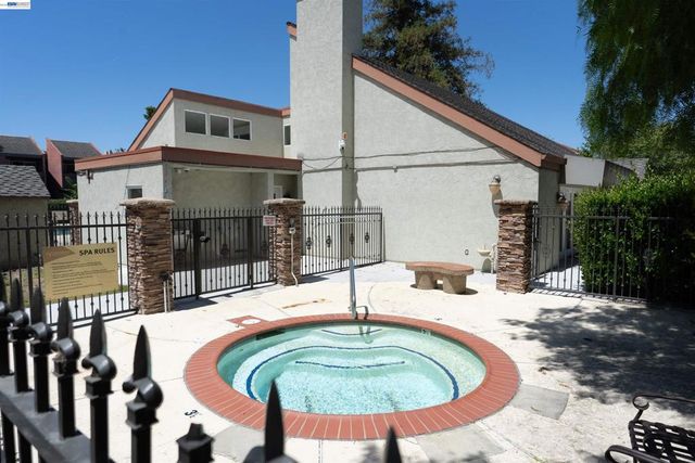 480 Dempsey Rd 283, Milpitas, CA 95035