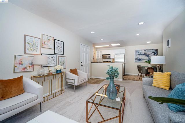 480 Dempsey Rd 283, Milpitas, CA 95035