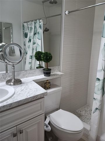 14364 ISLAND COVE DRIVE, Orlando, FL 32824