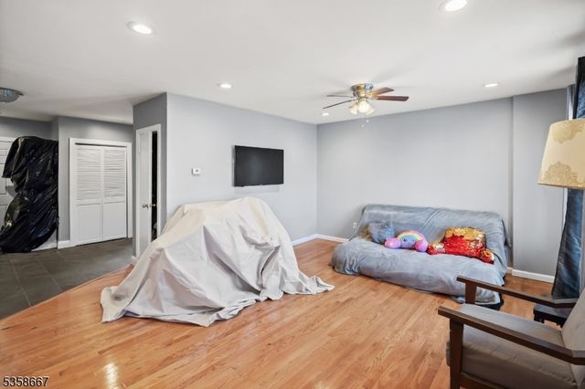204 N Clinton St 204A, East Orange City, NJ 07017
