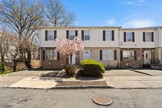 204 N Clinton St 204A, East Orange City, NJ 07017