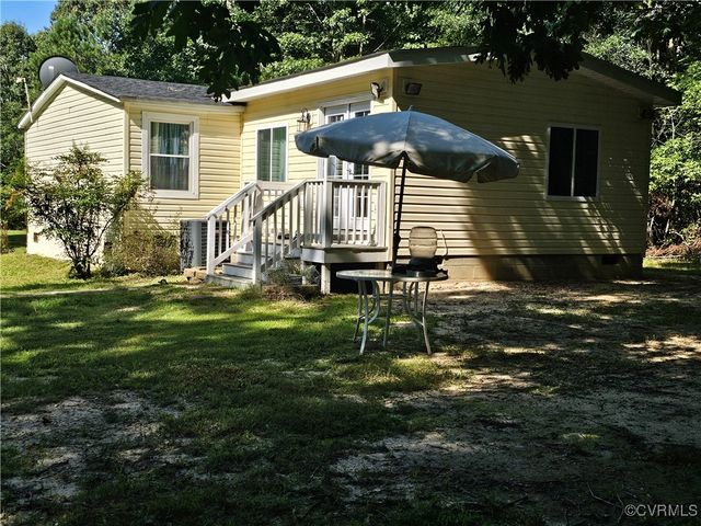6270 Sturgeon Point Rd, Providence Forge, VA 23140
