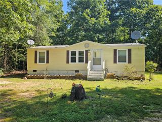 6270 Sturgeon Point Rd, Providence Forge, VA 23140