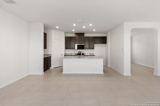 400 PANTHER PASS, Seguin, TX 78155