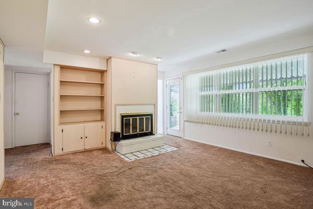 13307 CHALFONT AVE, Fort Washington, MD 20744