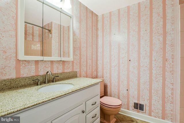 13307 CHALFONT AVE, Fort Washington, MD 20744