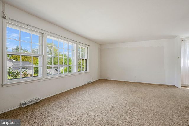 13307 CHALFONT AVE, Fort Washington, MD 20744