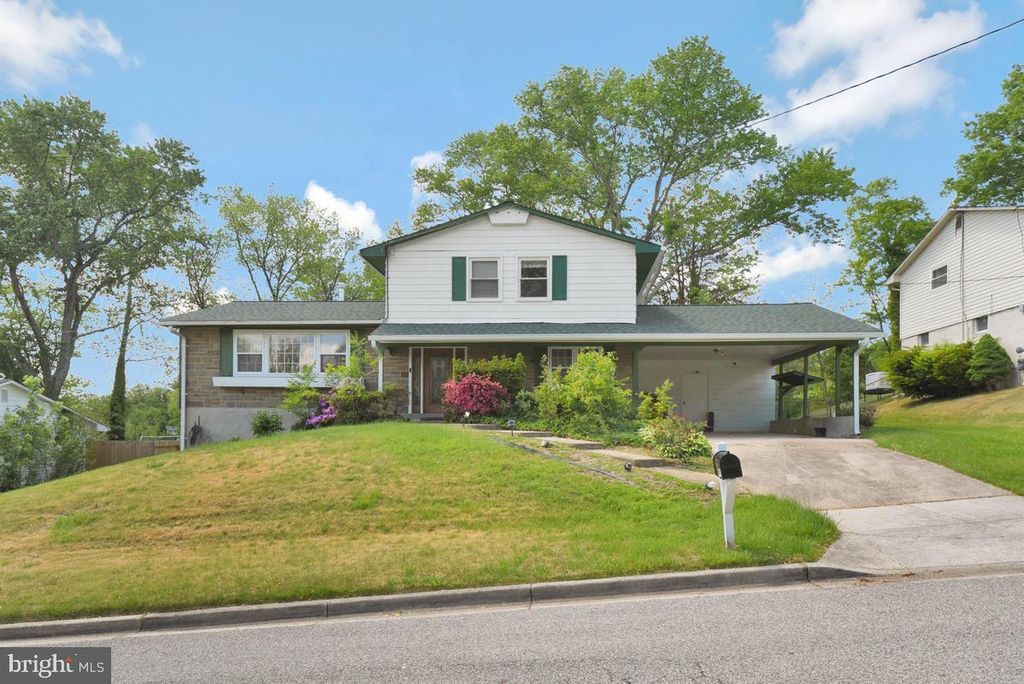 Image 1 of property listing at 13307 CHALFONT AVE, Fort Washington, MD 20744