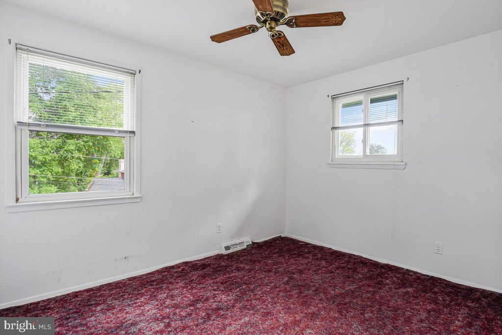 Image 29 of property listing at 13307 CHALFONT AVE, Fort Washington, MD 20744