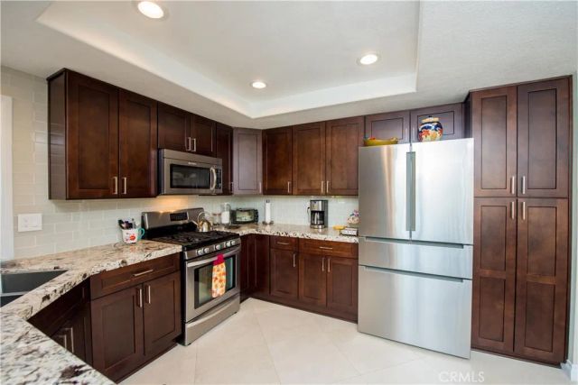 2598 Independence, Corona, CA 92882