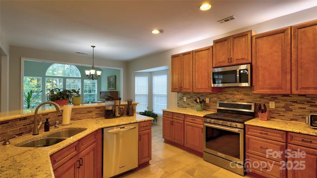 161 Crimson Orchard Drive, Mooresville, NC 28115