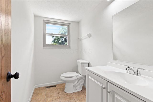 6753 Fallon Lane, Canal Winchester, OH 43110