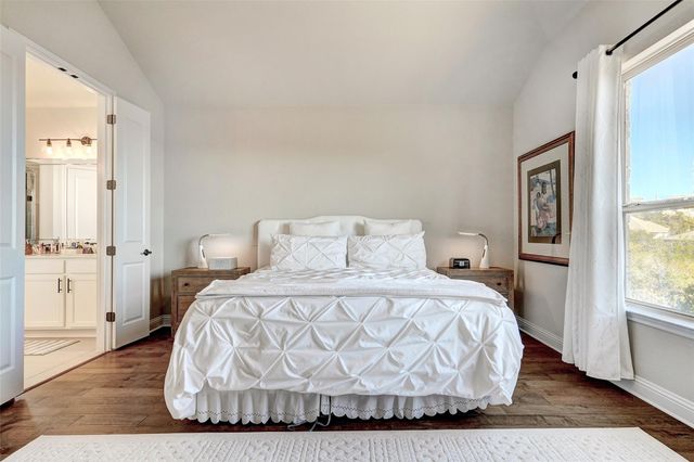 260 Baldovino SKWY, Lakeway, TX 78738
