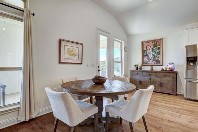 260 Baldovino SKWY, Lakeway, TX 78738