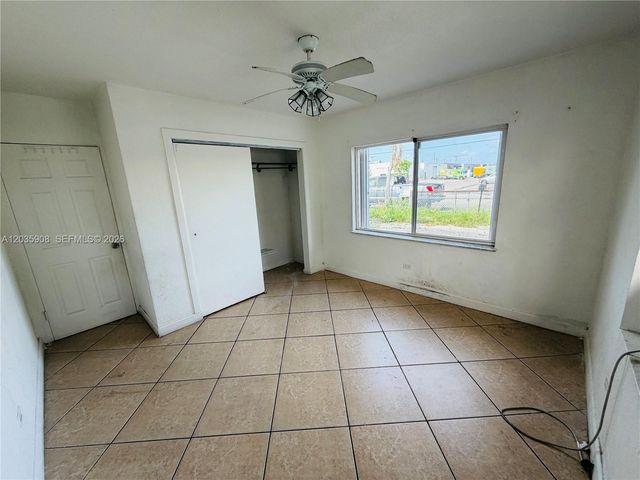 1550 E 10th Avenue, Hialeah, FL 33010