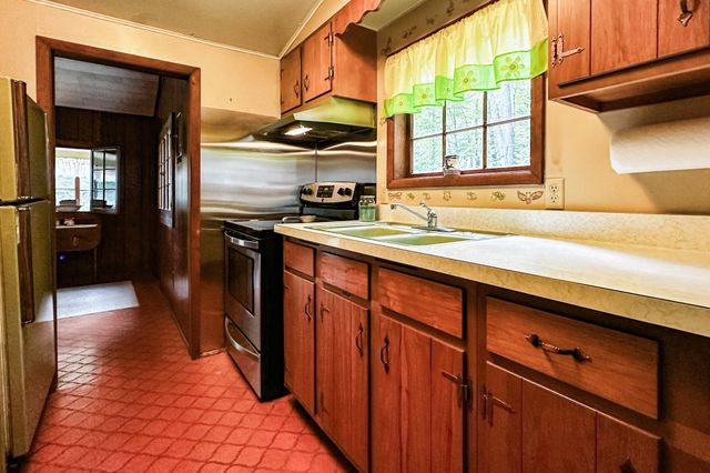 208 Joy Tract Road, Old Forge, NY 13420