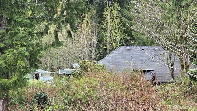 5898 Mt Baker Highway, Deming, WA 98244