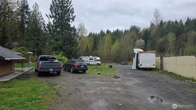 5898 Mt Baker Highway, Deming, WA 98244