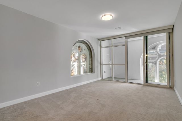 771-781 Harrison Ave 406, Boston, MA 02118