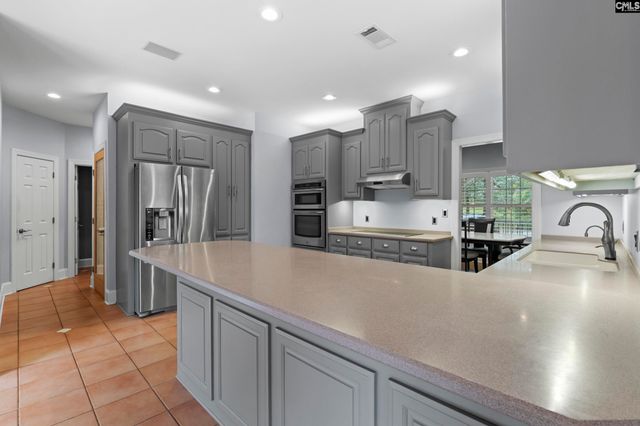 112 Lakeside Road, Chapin, SC 29036