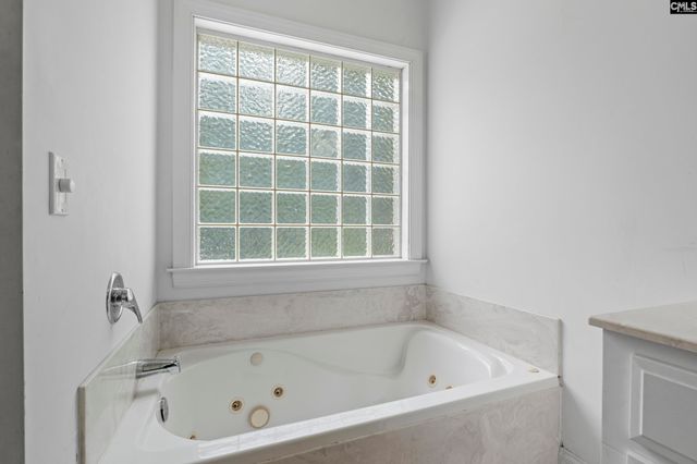 112 Lakeside Road, Chapin, SC 29036