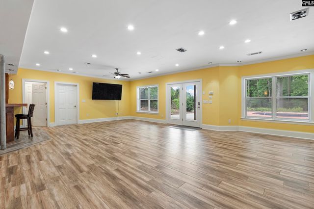 112 Lakeside Road, Chapin, SC 29036