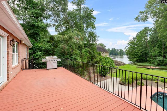 112 Lakeside Road, Chapin, SC 29036