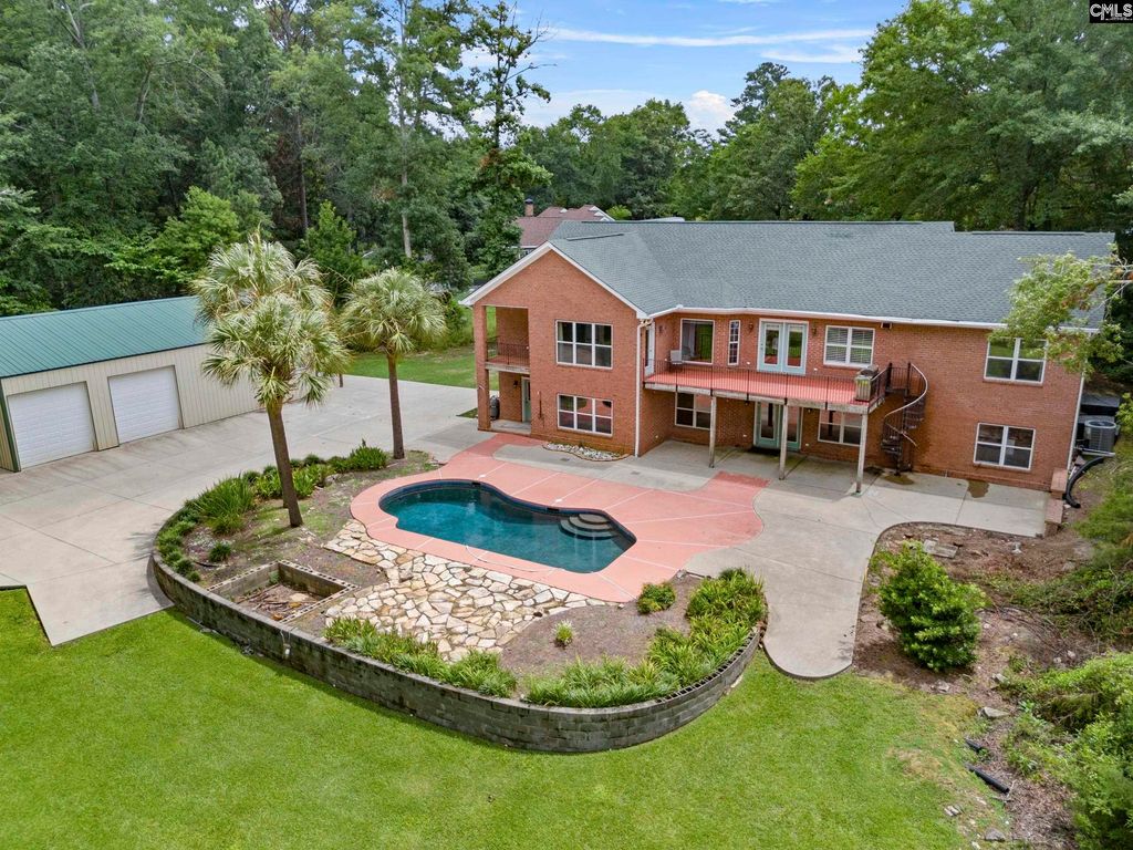 112 Lakeside Road, Chapin, SC 29036