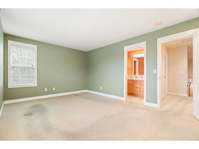 2338 Nw EDGEWOOD Pl 32, Portland, OR 97229