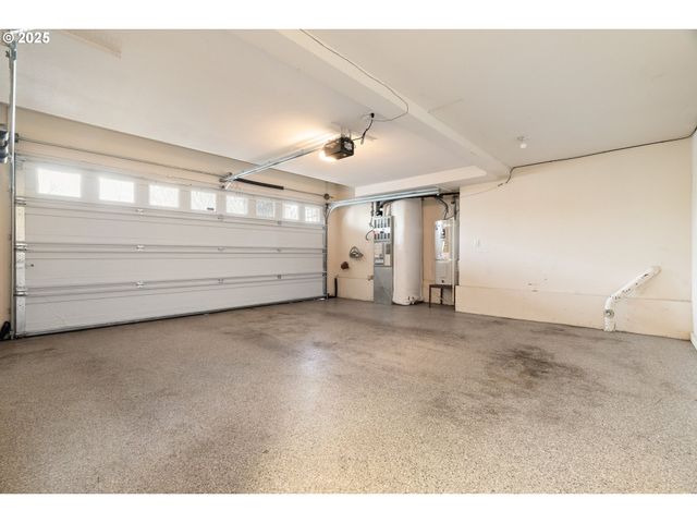 2338 Nw EDGEWOOD Pl 32, Portland, OR 97229