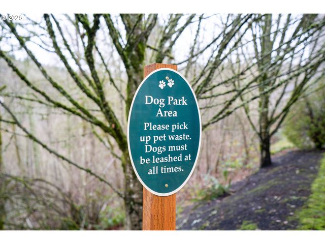 2338 Nw EDGEWOOD Pl 32, Portland, OR 97229