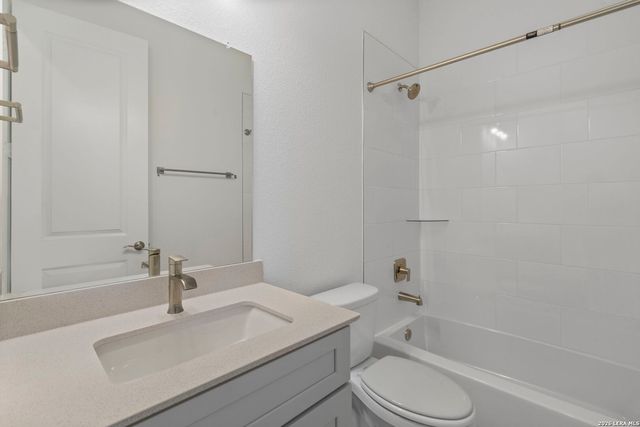 12462 Nazareth, San Antonio, TX 78253