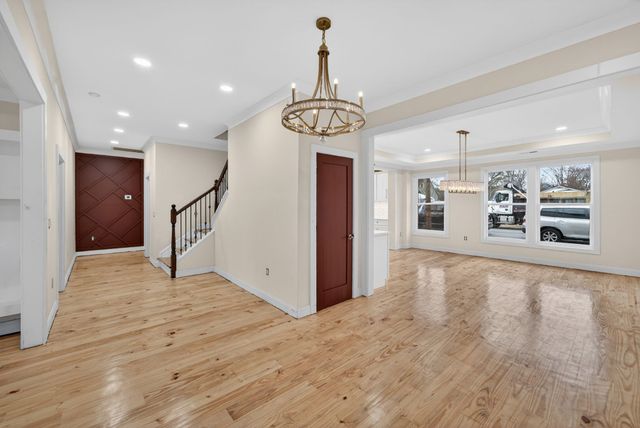 410 3rd Ave, Fayetteville, TN 37334