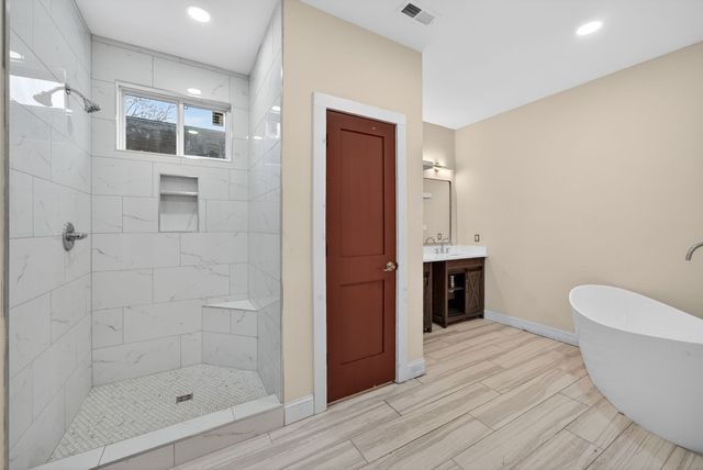 410 3rd Ave, Fayetteville, TN 37334