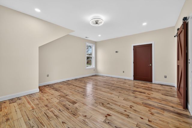 410 3rd Ave, Fayetteville, TN 37334