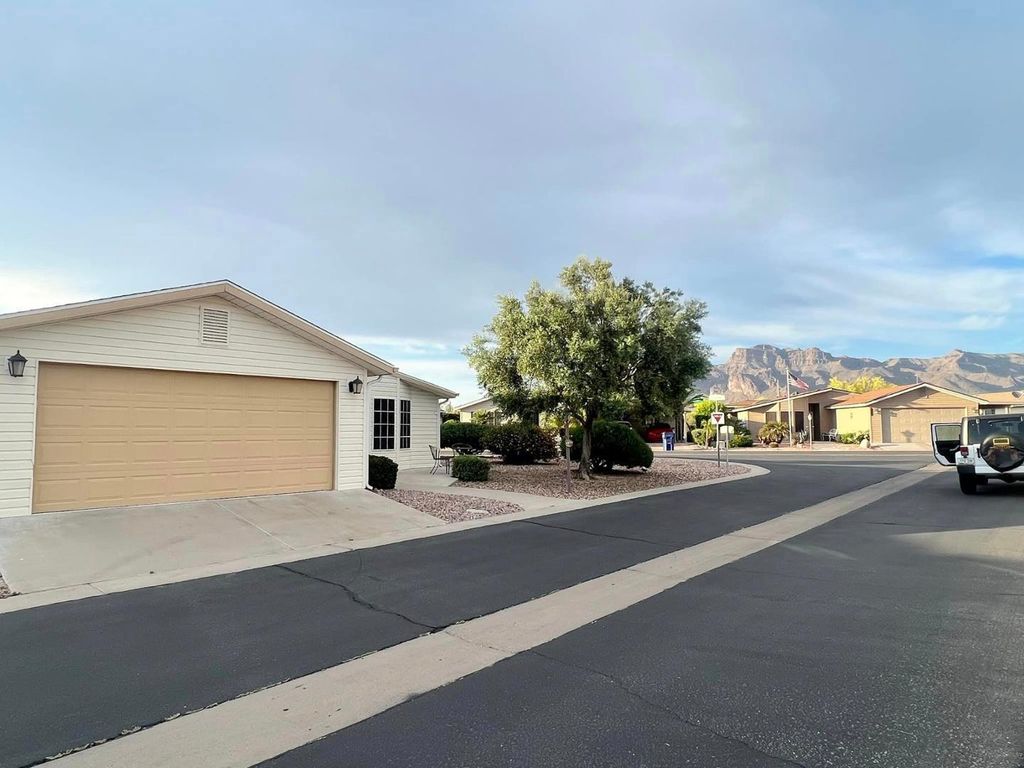 3301 S Goldfield Road 4077, Apache Junction, AZ 85119